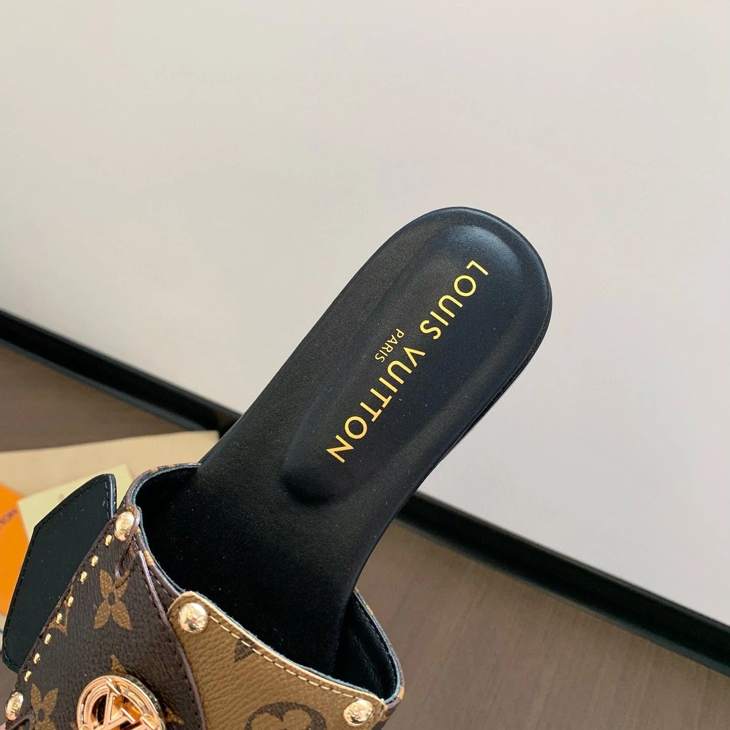 LOUIS VUITTON LV FRAME MULES MARRON CACAO LEATHER