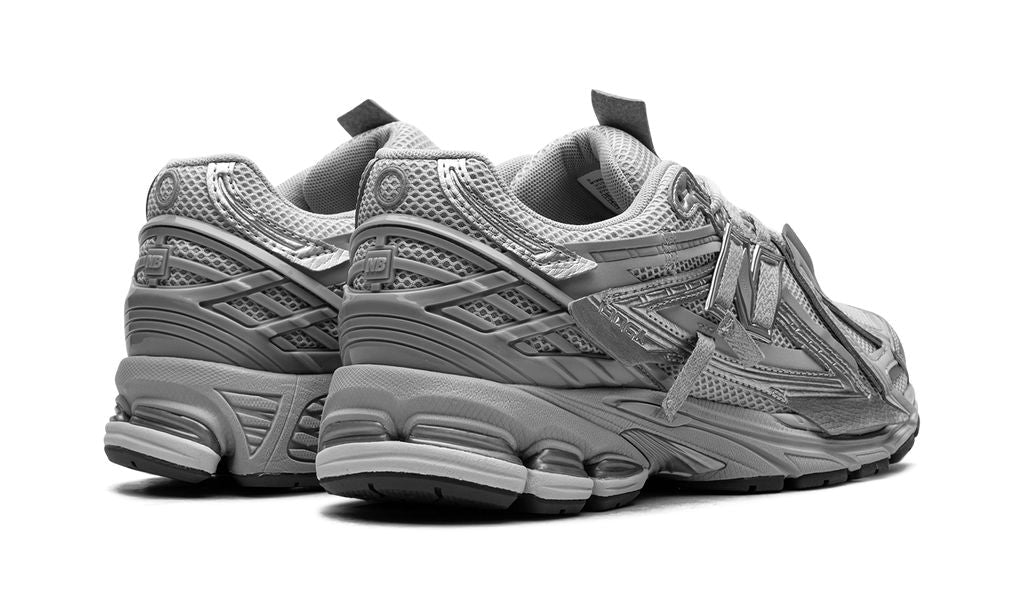 NB 1906R 1906A "Concrete Silver Metallic"