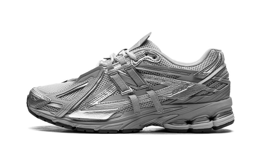 NB 1906R 1906A "Concrete Silver Metallic"