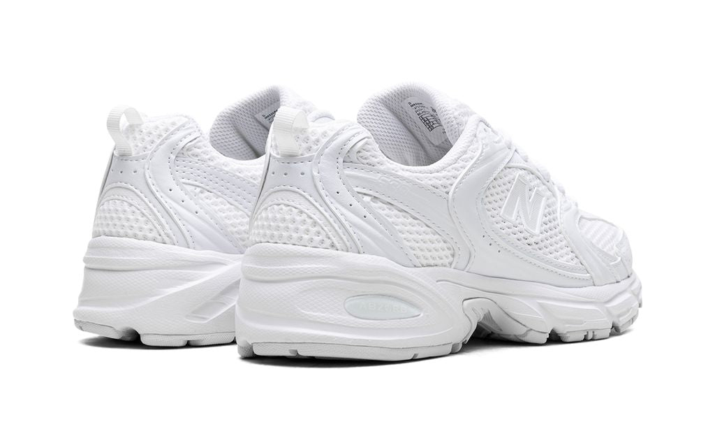 NB 530 Triple White