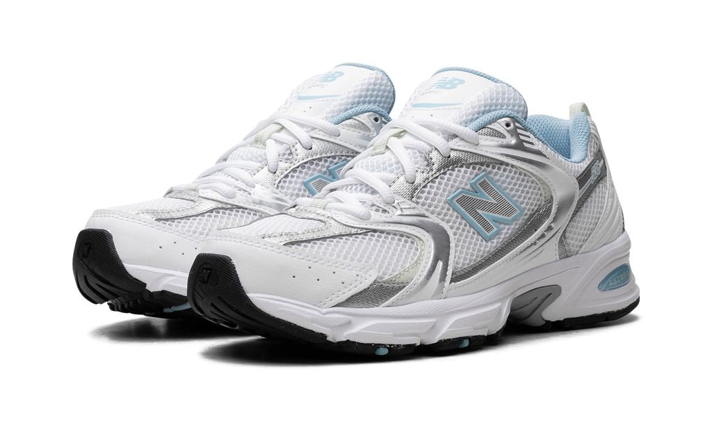 NB 530 White