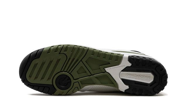 NB 550 White / Dark Olivine