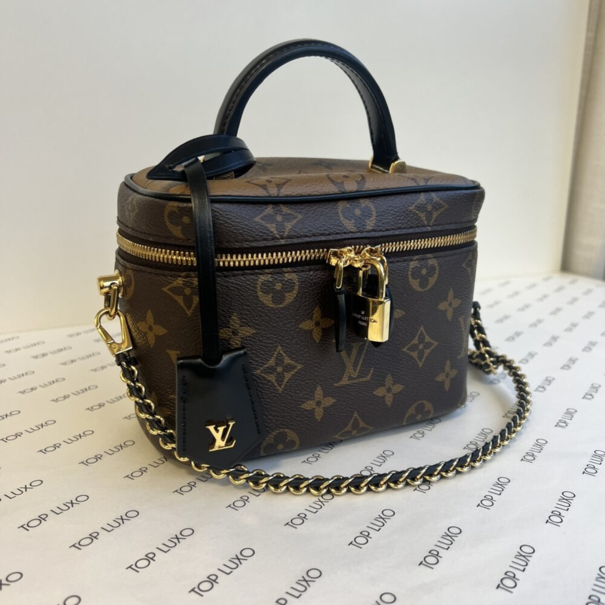 LOUIS VUITTON VANITY PM & FRAME SANDALS SET