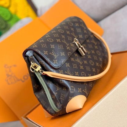 LOUIS VUITTON – HIDE AWAY MM BAG