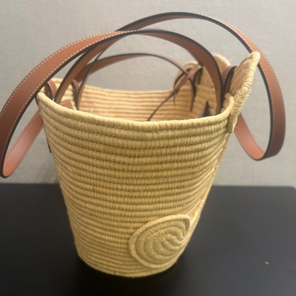 CELINE CLASSIC SMALL BASKET WITH WOVEN TRIOMPHE IN RAFFIA AND CALFSKIN