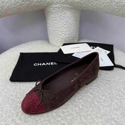 CHANEL 25A BALLET FLATS DARK RED CHOCOLATE SUEDE