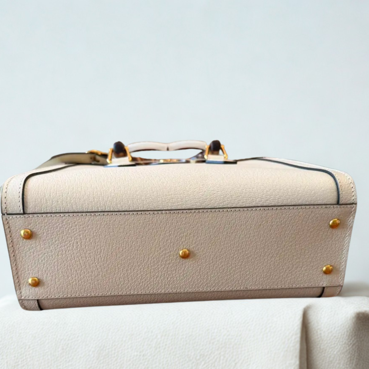 GUCCI DIANA MEDIUM TOTE BAG