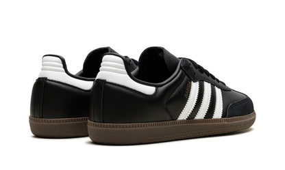 ADDS Samba Black White