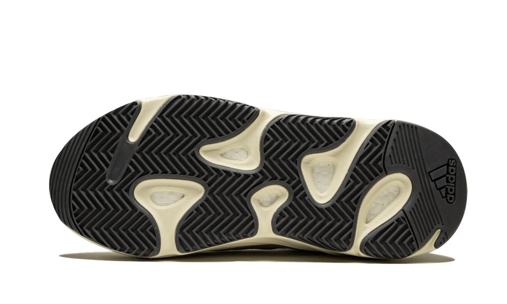 ADDS Yeezy Boost 700 Analog