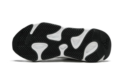 ADDS Yeezy Boost 700 V2 Static