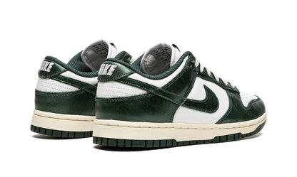 NK Dunk Low Vintage Green