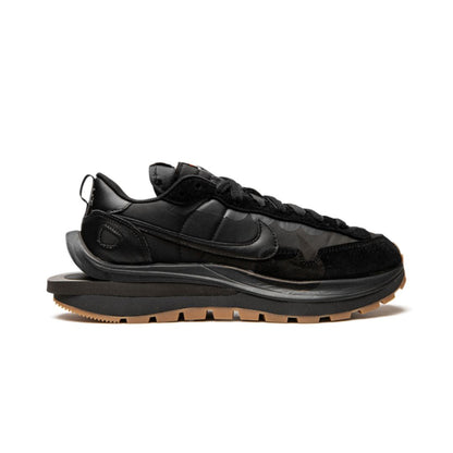 NK Vaporwaffle Sacai Black Gum