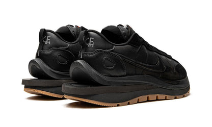 NK Vaporwaffle Sacai Black Gum